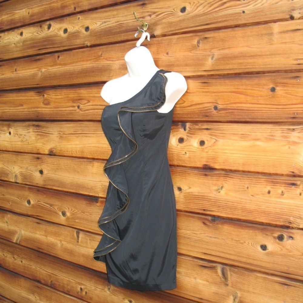 Cache Black One Shoulder Cocktail Dress - Picture 3 of 8